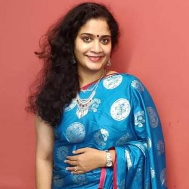 Prajakta Desai | i4investments services pvt ltd | Navi mumbai